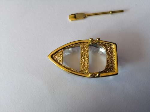 SWAROVSKI CRYSTAL MEMORIES ROWING BOAT RETIRED #
