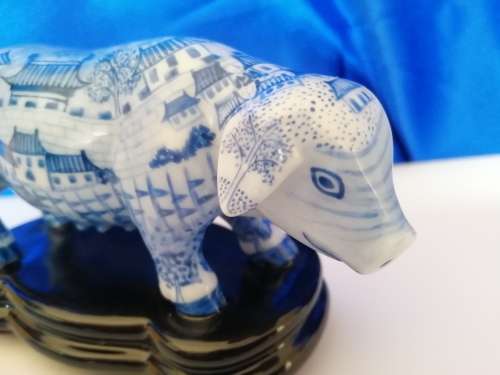 Halcyon Days figurine of a Pig from the Chinese Zodiac , limited edition of only 250 worldwide