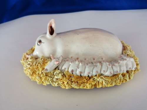 Signed BASIL MATTHEWS Original Sculpture Art Pottery - Sow w Piglets