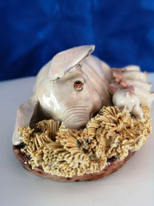 Signed BASIL MATTHEWS Original Sculpture Art Pottery - Sow w Piglets