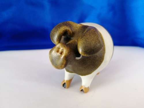 Very Cute Potbelly Pottery Pig