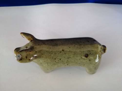 Very Cute Potbelly Pottery Pig