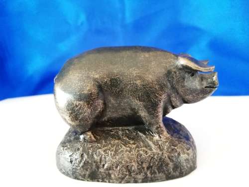Bronze look Chubby Pig