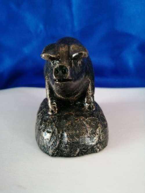 Bronze look Chubby Pig