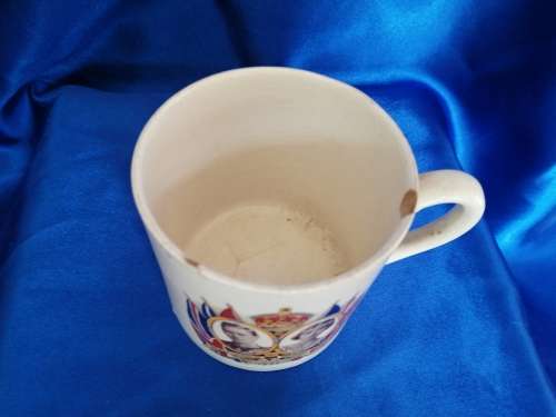 Coronation mug King George VI and Queen Elizabeth 12 May 1937