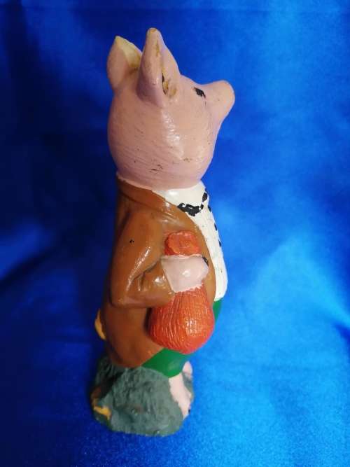 Vintage Plaster Beatrix Potter Pig