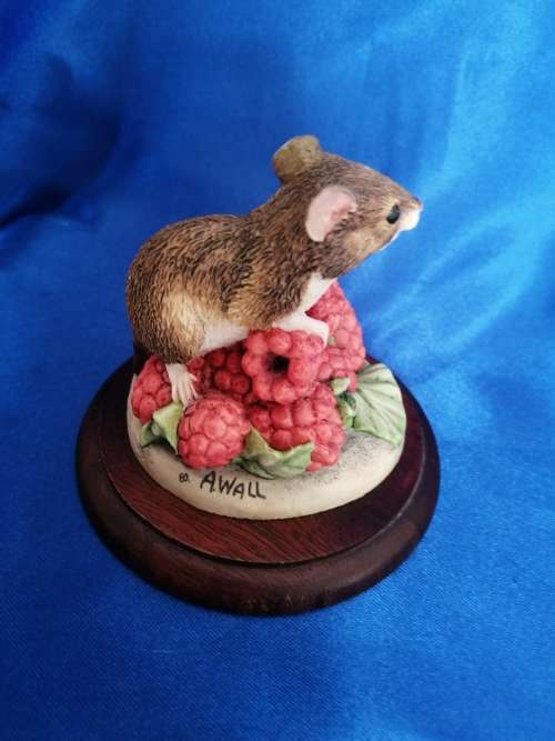Border Fine Arts - 'Mouse & Raspberries' - MM03 - Made in Scotland