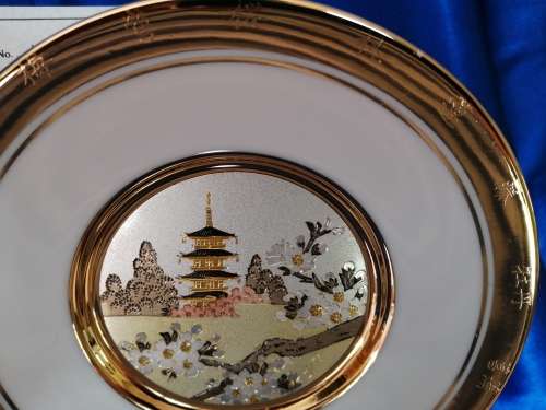 Hamilton Collection Japanese floral calendar Spring Chokin plate 23K gold trim