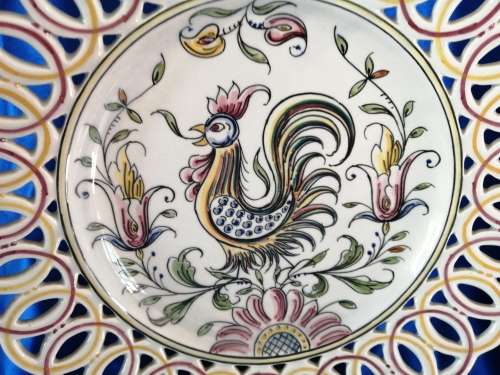 Detailed Chicken Display Plate Made in Portugal