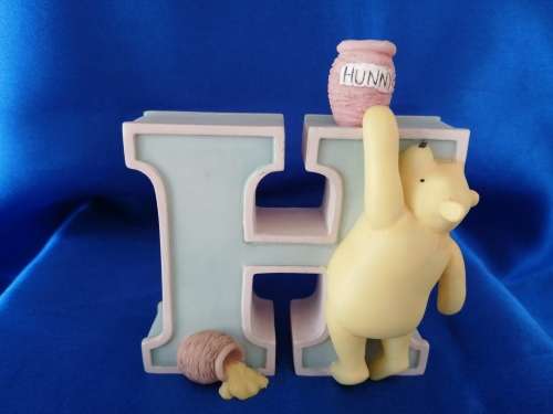 Disney Classic Winnie the Pooh Piglet Alphabet Letter H Wall Nursery Decor Pooh
