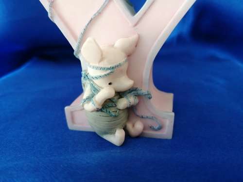 Disney Classic Winnie the Pooh Piglet Alphabet Letter Y Wall Nursery Decor Piglet