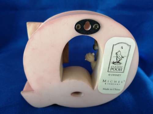 Disney Classic Winnie the Pooh Piglet Alphabet Letter Q Wall Nursery Decor Owl