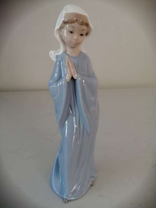 Lladro NAO Porcelain Praying Daisa Nun Virgin Mary Girl Figure #