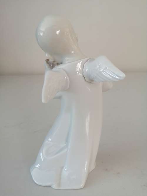Vintage Lladro 4536 Asian Angel Boy Violin 1971-1974 Retired.