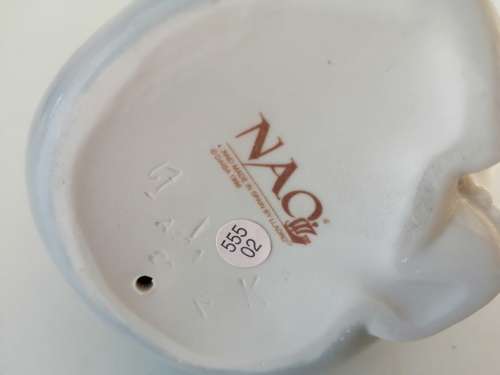 Nao by Lladro ` You are so Kind ` Gorilla