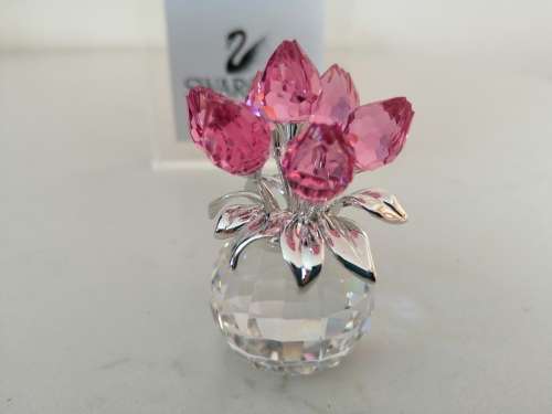 Swarovski crystal Pink Tulips Memories 626874 flowers vase. *