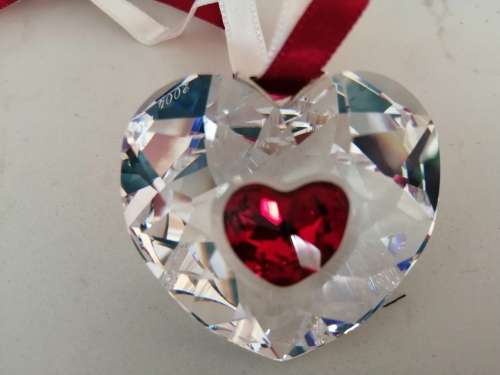 Genuine Swarovski Crystal 2004 Annual Edition Heart Ornament  #