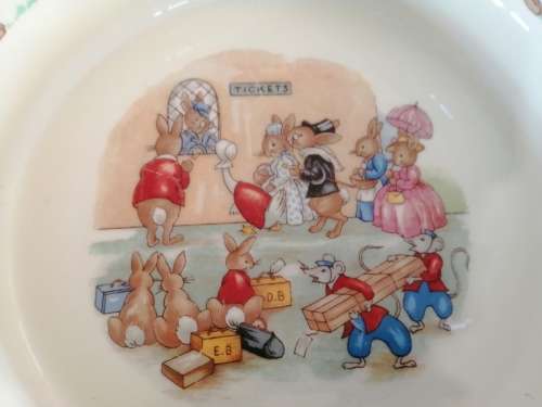 Royal Doulton BUNNYKINS Porridge Bowl