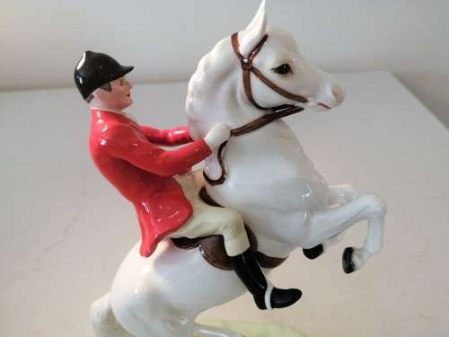 BESWICK VERY RARE `HUNTSMAN` REARING ON A RARE ( WHITE HORSE)