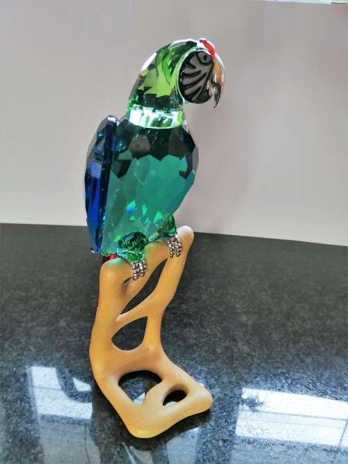 Swarovski Birds of Paradise Macaw Parrot Figurine Crystal Retired #