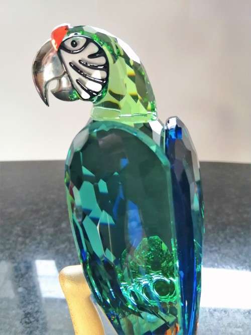 Swarovski Birds of Paradise Macaw Parrot Figurine Crystal Retired #