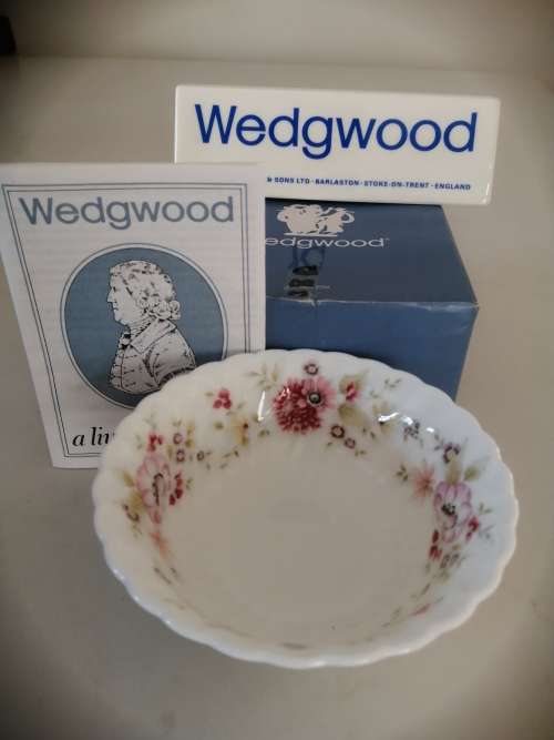 Wedgwood Posy Candy Round Dish Bowl  #
