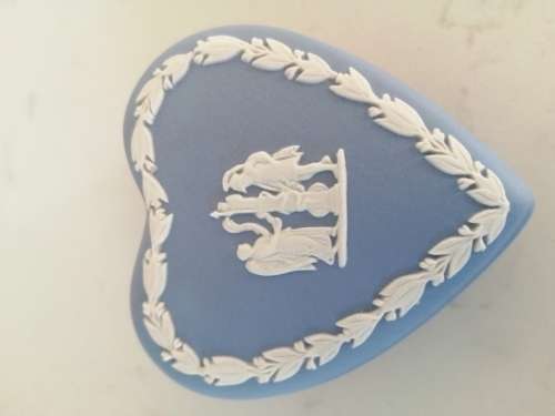 Vintage Wedgwood Blue Heart Trinket Box  #