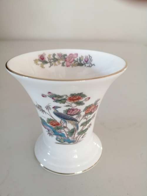 Wedgwood Kutani Crane Vase  #