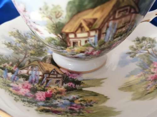 Royal Vale Gold Trim Cottage Garden Trio Bone China England