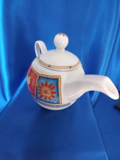 Arthur Wood Dawn Teapot and Tea Cup Tea for One Chicken Floral Stack - KEY P4