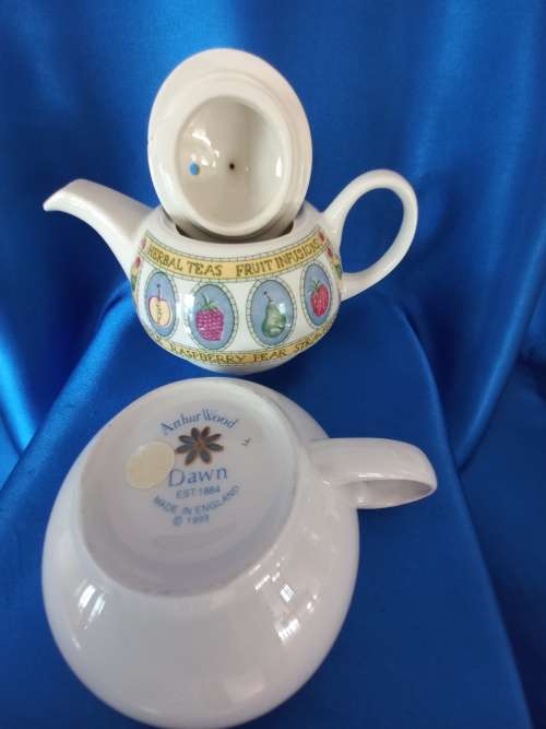 Arthur Wood and Son Staffordshire Herbal Teas Fruit Infusions Teapot And Cup