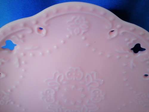 Brand new Pink Lace China Perfect Balance Design Plate