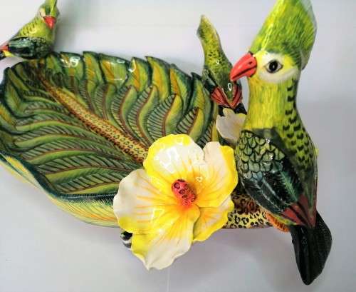 Ardmore Stunning Laurie Bird  Dish Superb Detail #