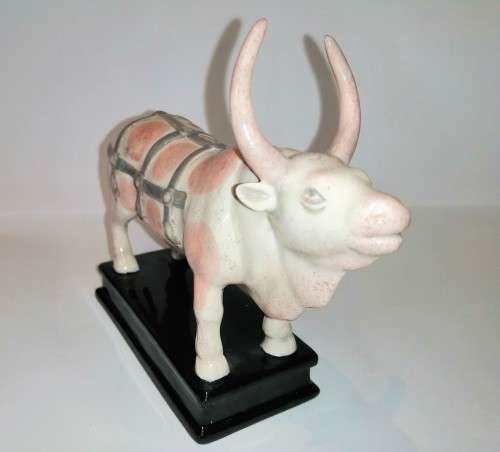 Halcyon Days figurine of a Ox from the Northan Qi period , limited edition of only 250 worldwide