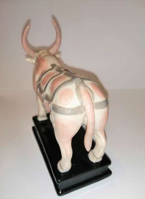 Halcyon Days figurine of a Ox from the Northan Qi period , limited edition of only 250 worldwide