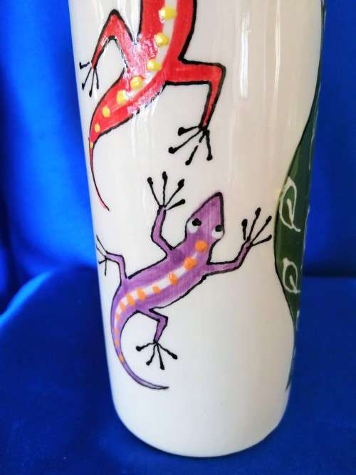 Hand painted Large Tall pottery Jug Lizards or geckos