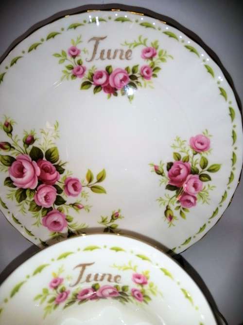 Royal Albert June Flower Of The Month June Roses Trio