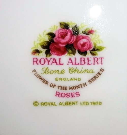 Royal Albert June Flower Of The Month June Roses Trio