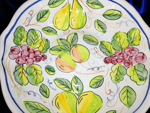 Hand Painted Dish by Mano Maiolica Ceramics
