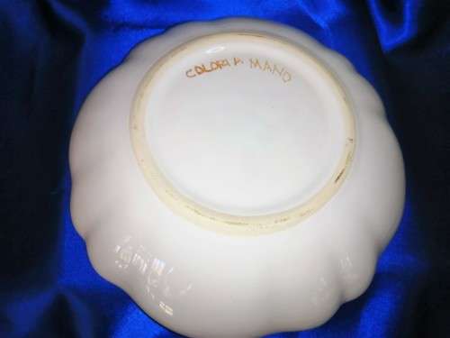 Hand Painted Dish by Mano Maiolica Ceramics