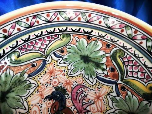 Large Nazari Folkloric Portugal Hand Painted Round XV Rooster Serving Bowl