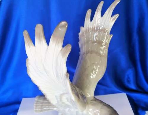 Rare Lladro Rosal or Tang X - Large Eagle