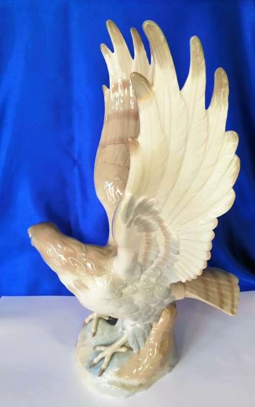 Rare Lladro Rosal or Tang X - Large Eagle