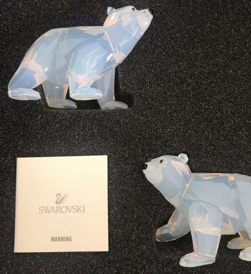 Swarovski Annual Edition 2011 Companion Polar Bear Cubs White Opal