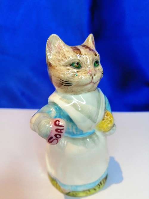 Royal Albert  Beatrix Potter ` Tabitha Twitchit  ` 1676 #