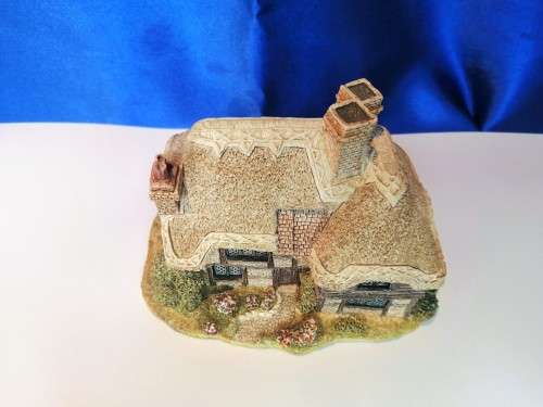Lilliput Lane Cottage  Model #