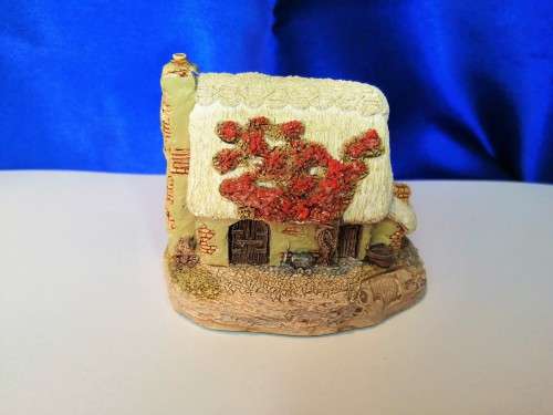 Lilliput Lane Cottage  Model #