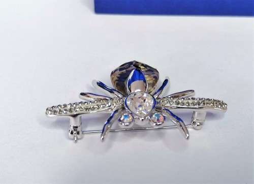 Swarovski Paradise Brooch Spider Darja Aurora Borealis Silver Shade 903655