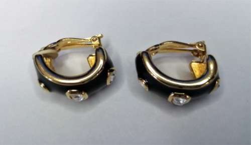 Genuine Swarovski Vintage Chunky Clip On Earrings.   #