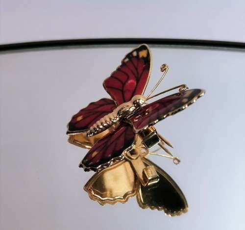 Beautiful Vintage Red Color Enamel Butterfly Brooch